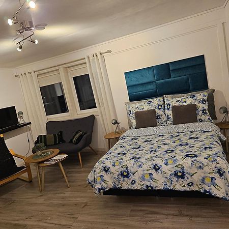 Studio 4 Дален Екстериор снимка